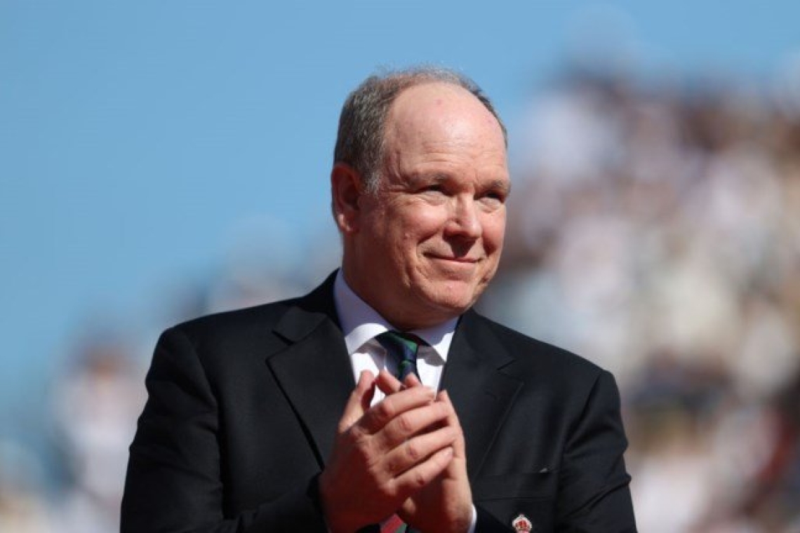 Ο πρίγκιπας Αλβέρτος στηρίζει τη θαλάσσια προστασία σε Σκιάθο, Αλόννησο